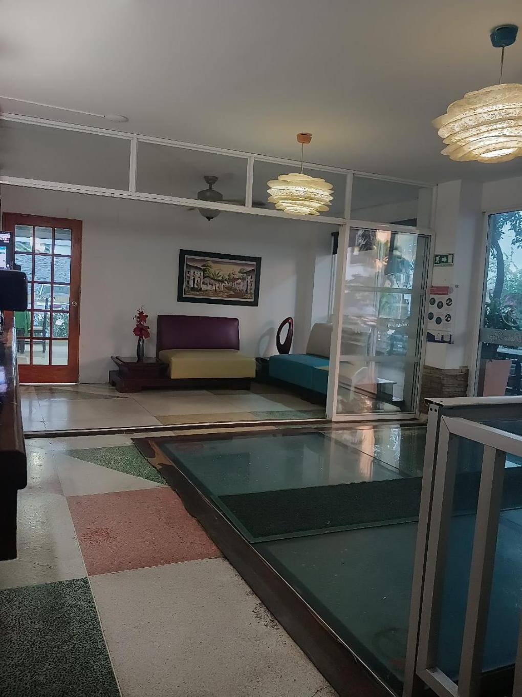 Hotel Bahia Plaza 3*